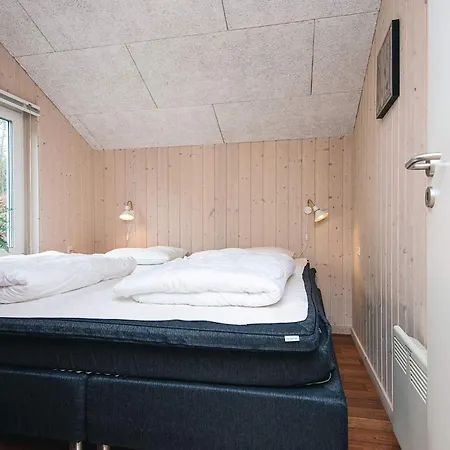 6 Person In Bjert 度假居 *