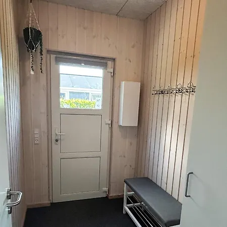 Hébergement de vacances 6 Person In Bjert *