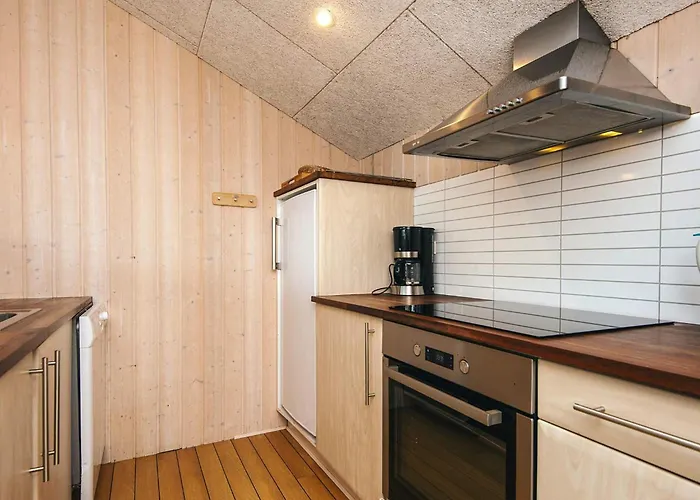 Casa de Férias 6 Person In Bjert Binderup Strand