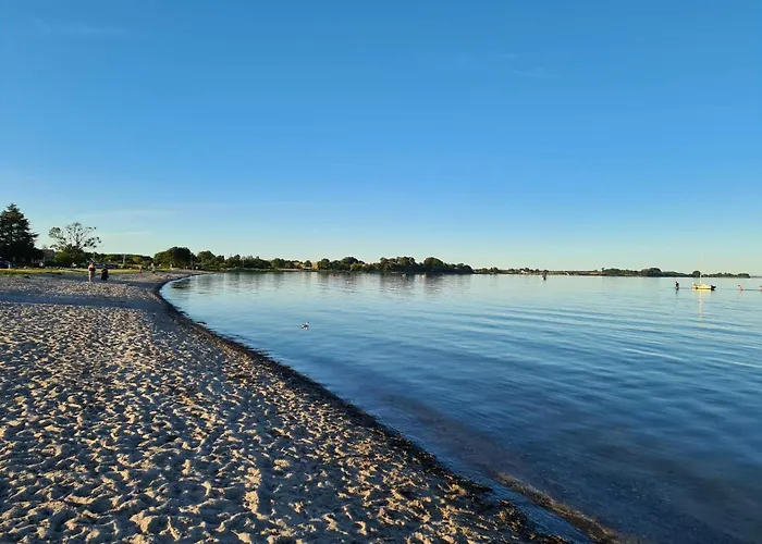 6 Person In Bjert Binderup Strand